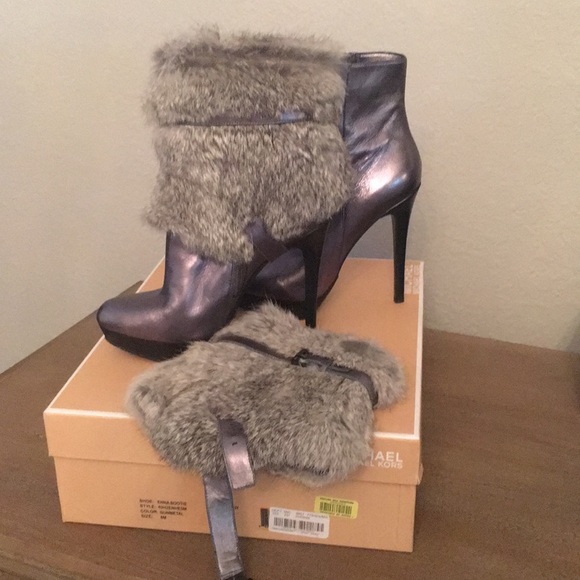 Michael Kors Fur Booties Heels - Picture 2 of 4